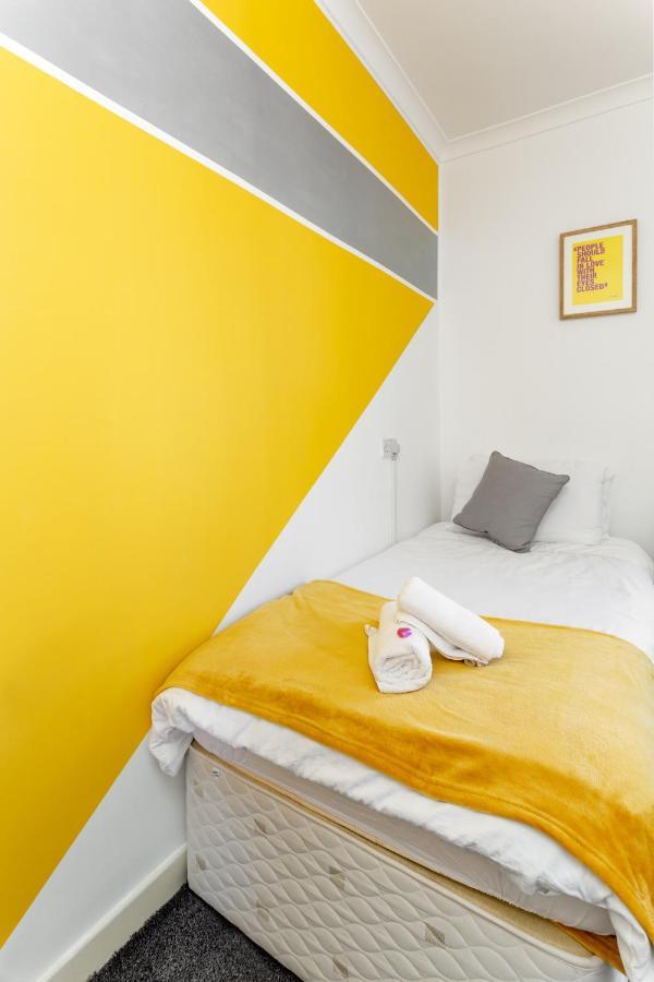 Cosy Anfield Guesthouse - Free Parking Ливерпуль Экстерьер фото